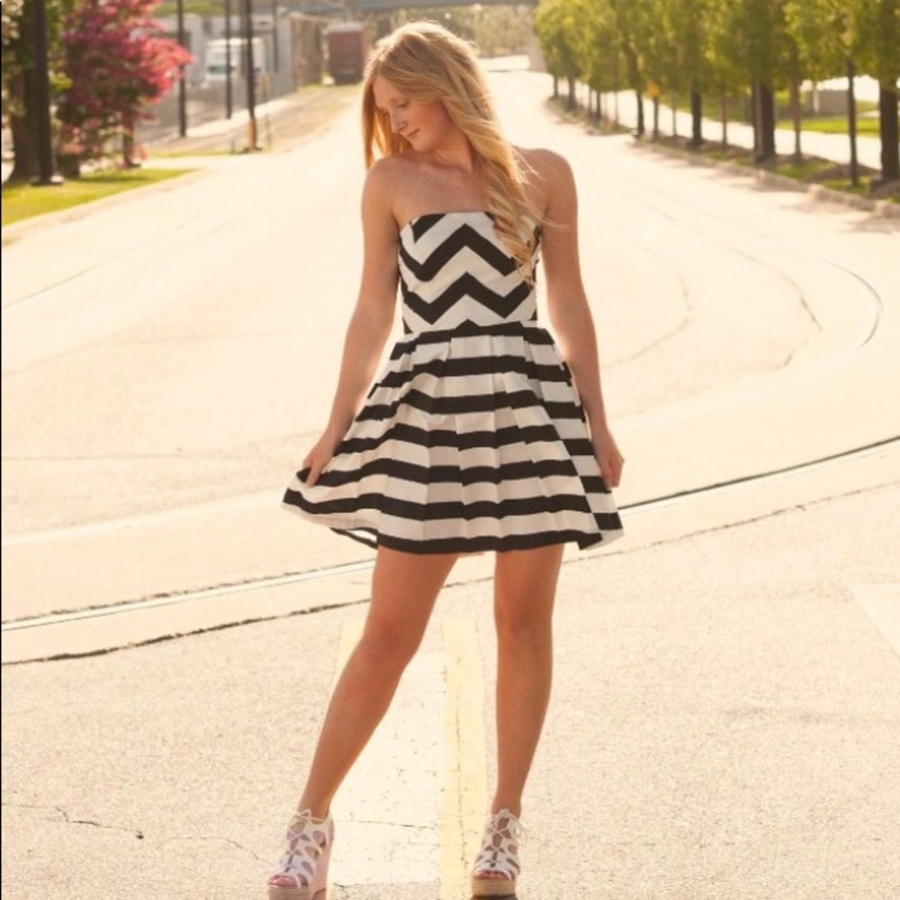 Strapless sundress